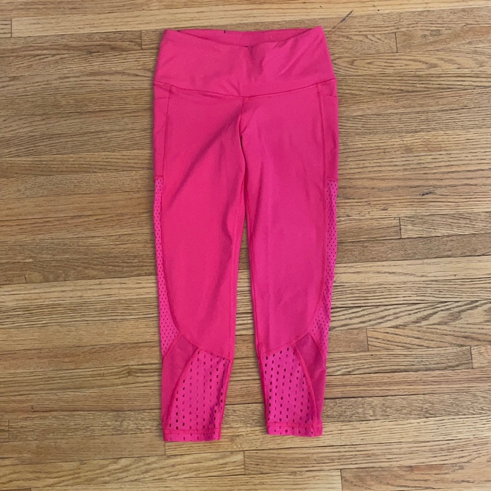 Victoria Sport Cutout Crop Leggings - Pink - XS